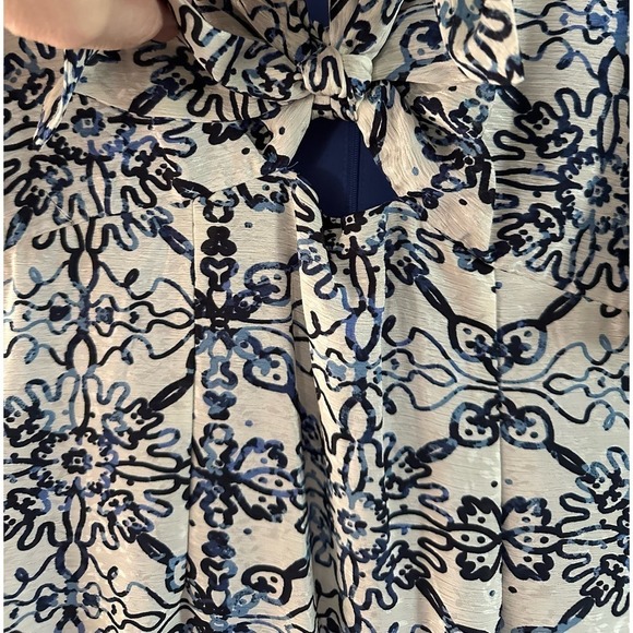 TAYLOR Blue Pattern Printed V-Neckline Short Sleeve Bodice Cut-Out Midi Dress 8 - Picture 5 of 7